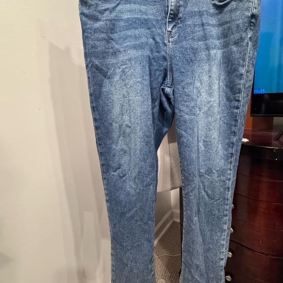 Nicole Miller Blue Skinny Jeans - Picture 3 of 7